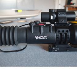 Bonjour, Je vends ma lunette HYPR 7 avec ou sans son module RF de la marque " element optique".