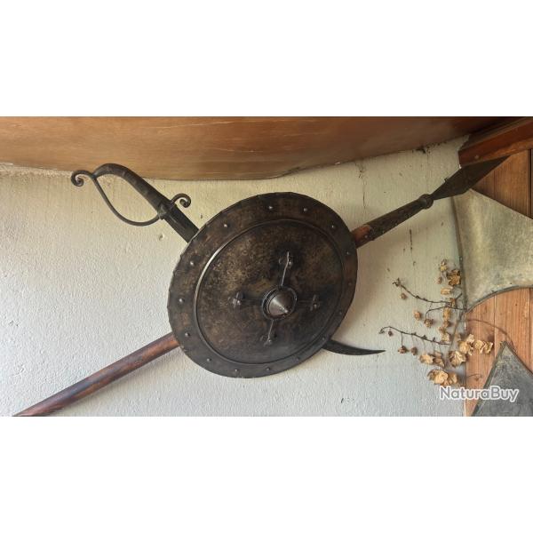 Deco murale sabre bouclier lance
