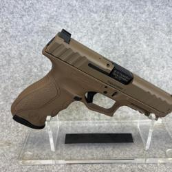 STOEGER STR-9 9 X 19 (9MM LUGER)