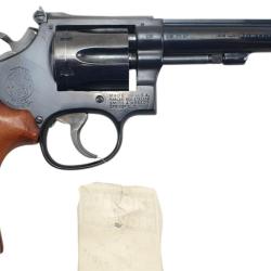 BRADERIE OCCASION - REVOLVER SMITH&WESSON MOD.17-4 CALIBRE 22LR CANON 6" - BEL ETAT