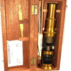 ancien microscope de terrain, 1930