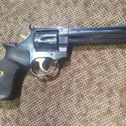 occasion bel &eacute;tat : v&eacute;ritable revolver MANURHIN mod&egrave;le MR 73 calibre 357 MAGNUM &agrave; canon de 5-1/4 "