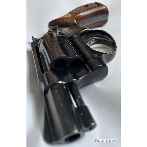 SMITH ET WESSON 36 CALIBRE 38 1.88 POUCES DE 1979 TRES BON ETAT