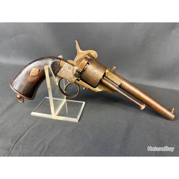 RARE REVOLVER MOD�LE 1858 LEFAUCHEUX DE MARINE cal. 12mm � broche