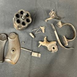 PI&Egrave;CES D&Eacute;TACH&Eacute;ES POUR HARRINGTON RICHARDSON AUTO EJECTING calibre 32sw LONG