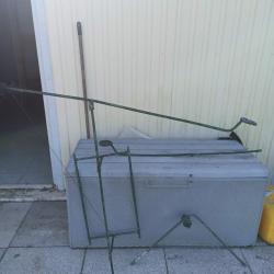 Cadre avec balancier pour chasse &agrave; la palombe