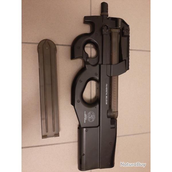 P90 AEG cybergun airsoft