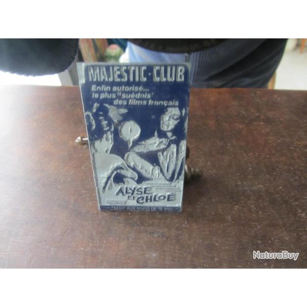 Plaque impression publicitaire film Alyse & Chlo� 1970