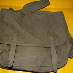 MUSETTE MILITAIRE DE 1962 ARMEE FRANCAISE PERIODE GUERRE ALGERIE SANS TAMPON DU FABICANT ET SANS DAT