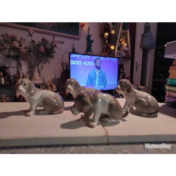 BIBELOT LOT 4 CHIENS BASSETS EN PORCELAINES