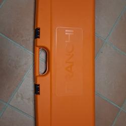 malette pour fusil d&eacute;mont&eacute; Franchi orange Fluo. neuf