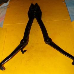 CISAILLE PLIANTE COMMANDO DE L'ARMEE ANGLAISE , POIDS 1 KILO&nbsp; ,BON ETAT VOIR PHOTOS . POUR TOUT RENS