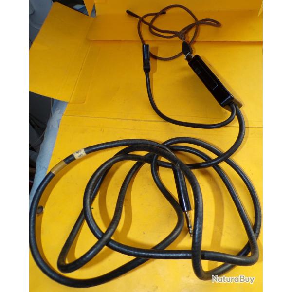 ARMEE AMERICAINE U.S : PLASTRON INTERRUPTEUR POUR RADIO AVEC CABLES , TOUCH AND TALK ,RADIOAMATEUR ,