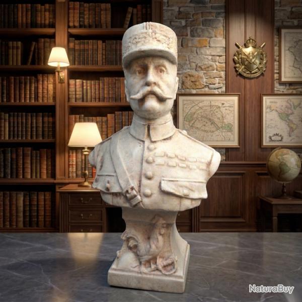 Buste du Mar�chal Foch H- 17 cm WW1 Grande Guerre - Verdun - La Marne (blanc cass�)
