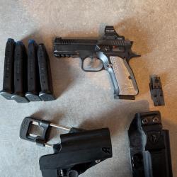 CZ 75 Shadow 2 compact avec Holosun 507 comp&eacute;tition