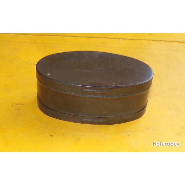 BOITE A GRAISSE POUR LEBEL WWI GUERRE 1914-1918 , DIMENSION 8,5 CM X 5,5 CM , HAUTEUR 32 MM ,POIDS 5