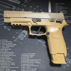 SIG SAUER M17 P320 FDE BLOWBACK CO2 - Cal. 4.5 - 2.8 JOULES + CO2