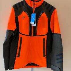 VESTE STAGUNT ALFA TRACK