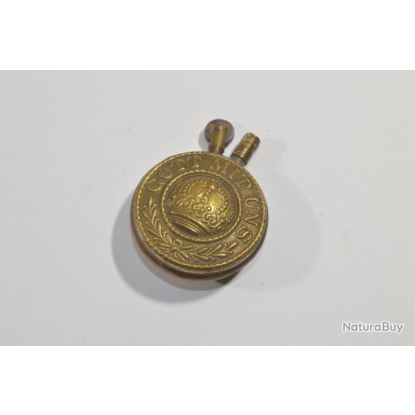 briquet   Artisanat grenier  Souvenir boucle ceinturon Gott Mit Uns /18 WW1 (1A)