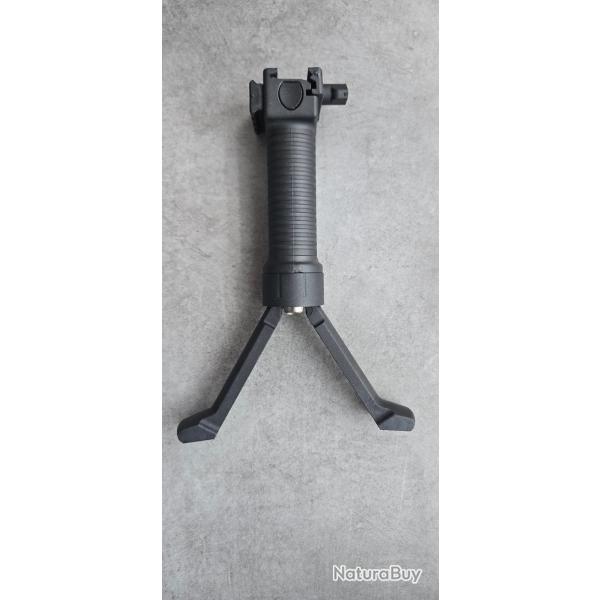 Poign�e avant bipied picatinny avec rail lat�ral