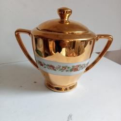 sucrier en porcelaine dor&eacute; limoges france hauteur 16 cm x 17 cm