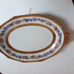 plat en porcelaine d'art J.R francelongueur 23,5 cm x 16 cm