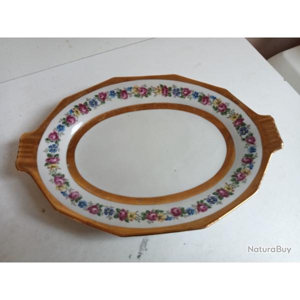grand plat en porcelaine d'art dor� J.R  France  longueur 33 cm x 23 cm
