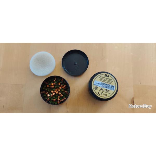 Lot de 380 amorces RWS n�1075 cannel�es pour arme ancienne (poudre noire) + Boite porte amorces