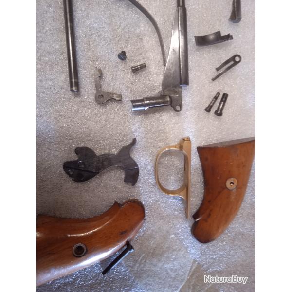 Lot pi�ces d�tach�es 1858 Pietta calibre 36 des ann�es 80