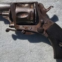 Revolver Bulldog calibre 320 6 coups SA DA