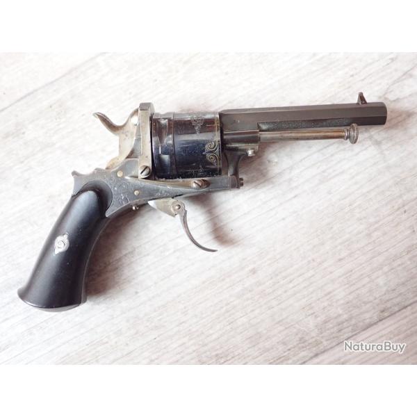 Revolver calibre 320 dans le style Lefaucheux