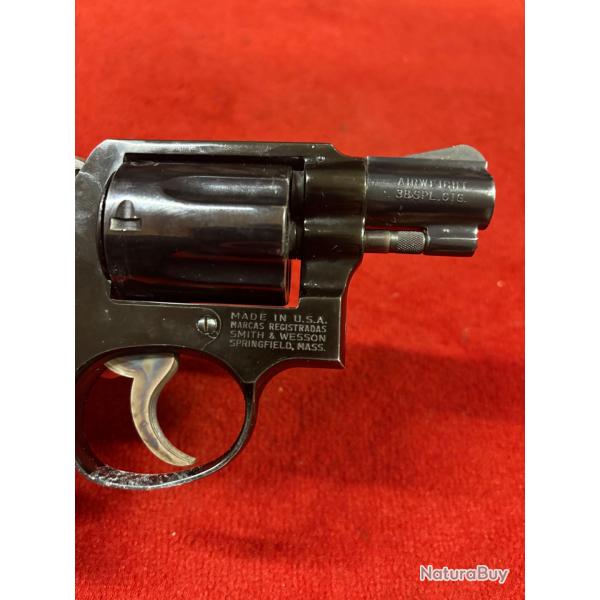 Ench�re 1 euro Smith & wesson calibre 38sp