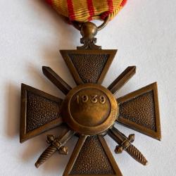 Rare variante croix de guerre 1939 m&eacute;daille d&eacute;coration