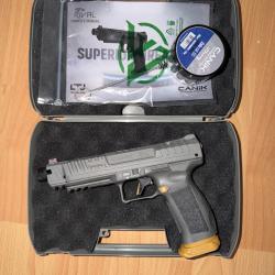 Pistolet de defense SFX Rival Comp&eacute;tition Gris/Dor&eacute; cal.50 Canik