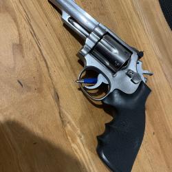Smith et wesson 66 combat