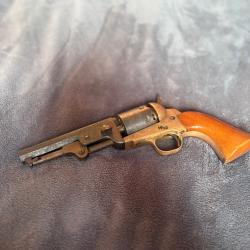 Revolver type Colt 1851 Navy - Poudre noire  prix n&eacute;gociable