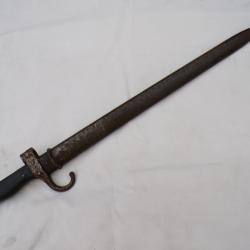 Ba&iuml;onnette 1892 2&egrave;me mod&egrave;le avec poign&eacute;e bak&eacute;lite