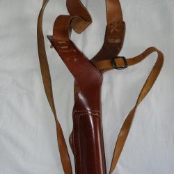 Holster d'&eacute;paule en cuir
