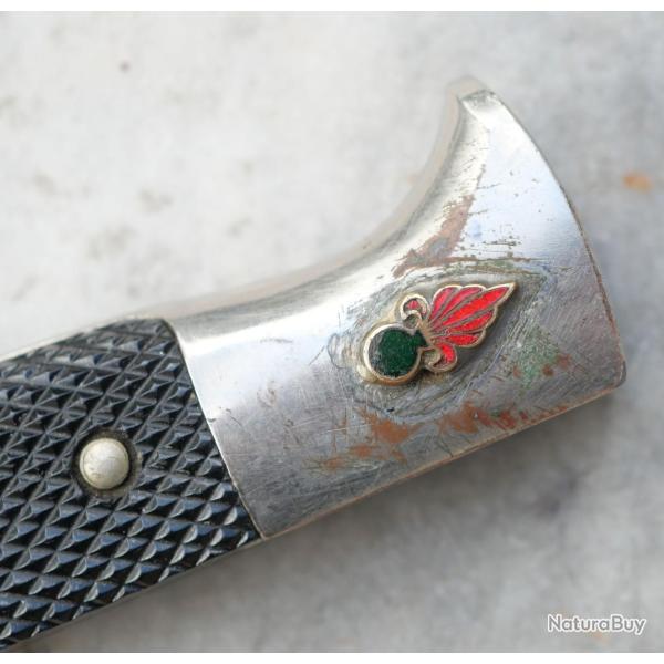 RARE couteau de la L�gion Etrang�re avec insigne LE Anton Wingen Jr - ref TIN25ETR004