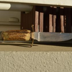 Couteau ancien Sabatier Activit&eacute;s de plein air = Scout et autres