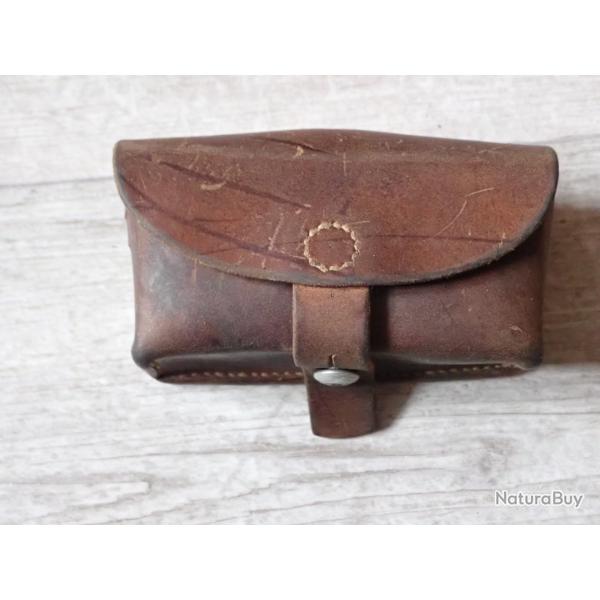 1930 : Trousse d'entretien pour pistolet parabellum P06, P06/24 Suisse ou r�volver 1882 ou 1882/29.