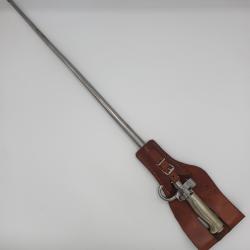 Sabre ba&iuml;onnette LEBEL mod&egrave;le 1886 (2&egrave;me type) avec quillon et baudrier cuir.