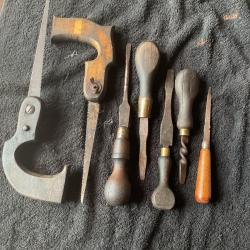 Lot d'outils anciens d'armurier, ou autres sans prix de r&eacute;serve