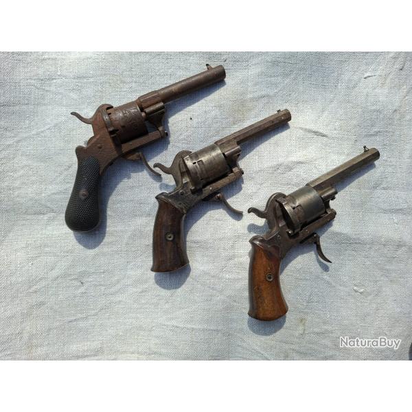 Lot de trois revolver � broche