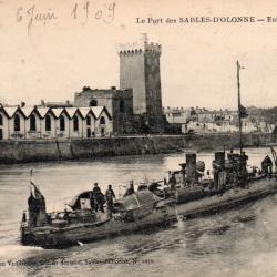 Carte Postale Ancienne - Le Port des Sables-d'Olonne - Entr&eacute;e d'un Torpilleur -N&deg;7643