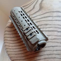 Garde main m4 carbine (ar15) handguard imi