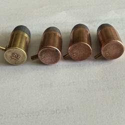 4 balles &agrave; broches 12 mm de collection