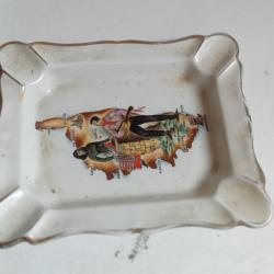 cendrier en porcelaine 13 cm x 10 cm