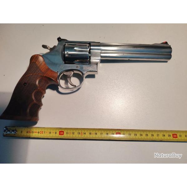 Vends revolver Smith & Wesson 629 deluxe 6"5
