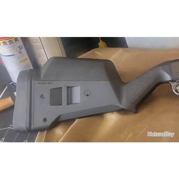 Crosse MAGPUL pour remington 870
